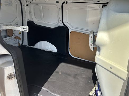 Used 2014 Ford Transit Connect XL FWD image 15