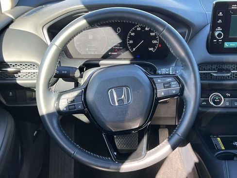 Used 2023 Honda HR-V EX-L image 12