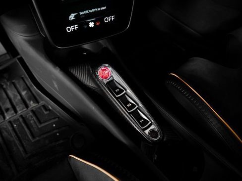 Used 2024 McLaren Artura Performance image 24