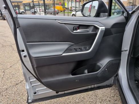 Used 2025 Toyota RAV4 XLE FWD image 14