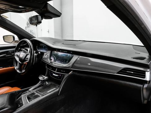 Used 2018 Cadillac CT6 Premium Luxury AWD/4WD image 17
