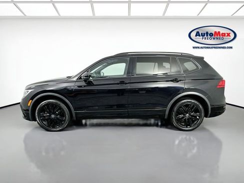 Used 2022 Volkswagen Tiguan SE R-Line image 7