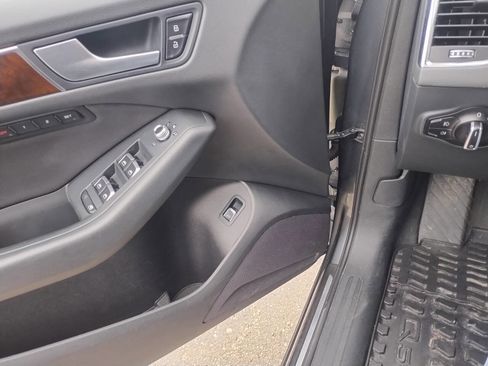 Used 2015 Audi Q5 2.0T Premium Plus w/ Technology Package image 4