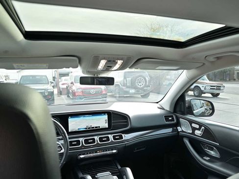 Used 2020 Mercedes-Benz GLE 450 4MATIC image 11