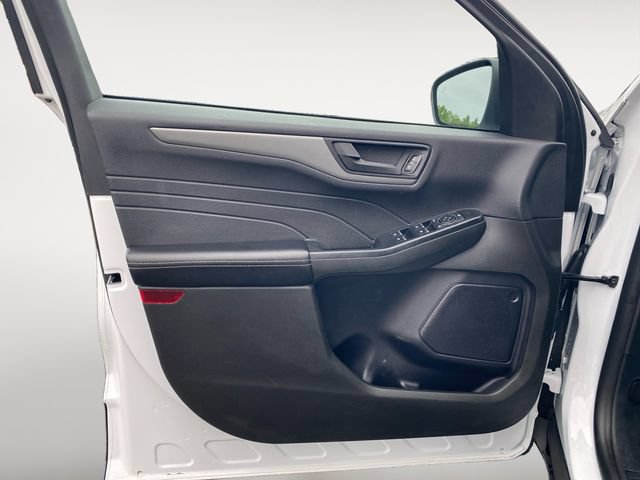 Used 2024 Ford Escape Active w/ Cold Weather Package FWD image 16