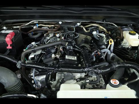Used 2025 Toyota Tacoma TRD Off-Road AWD/4WD image 26