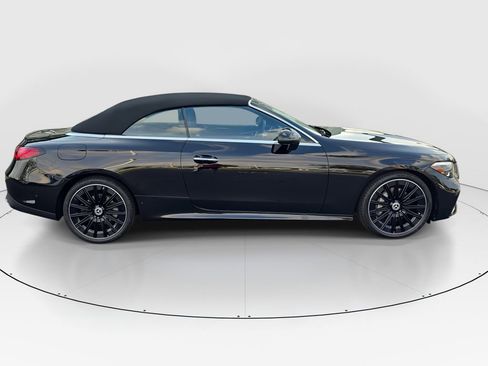 New 2026 Mercedes-Benz CLE 300 4MATIC Cabriolet image 4