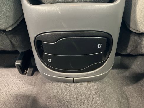 Used 2000 Ford Taurus SES image 24