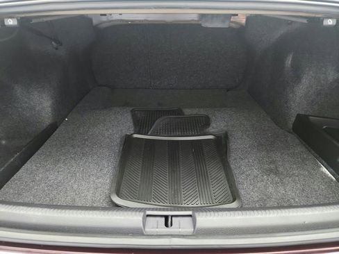 Used 2014 Volkswagen Passat TDI SE image 28