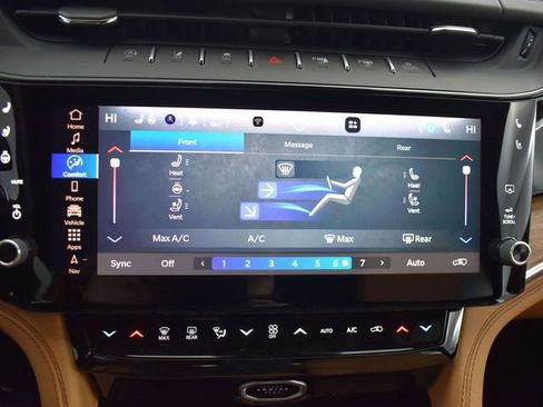 New 2026 Jeep Grand Cherokee Summit image 22