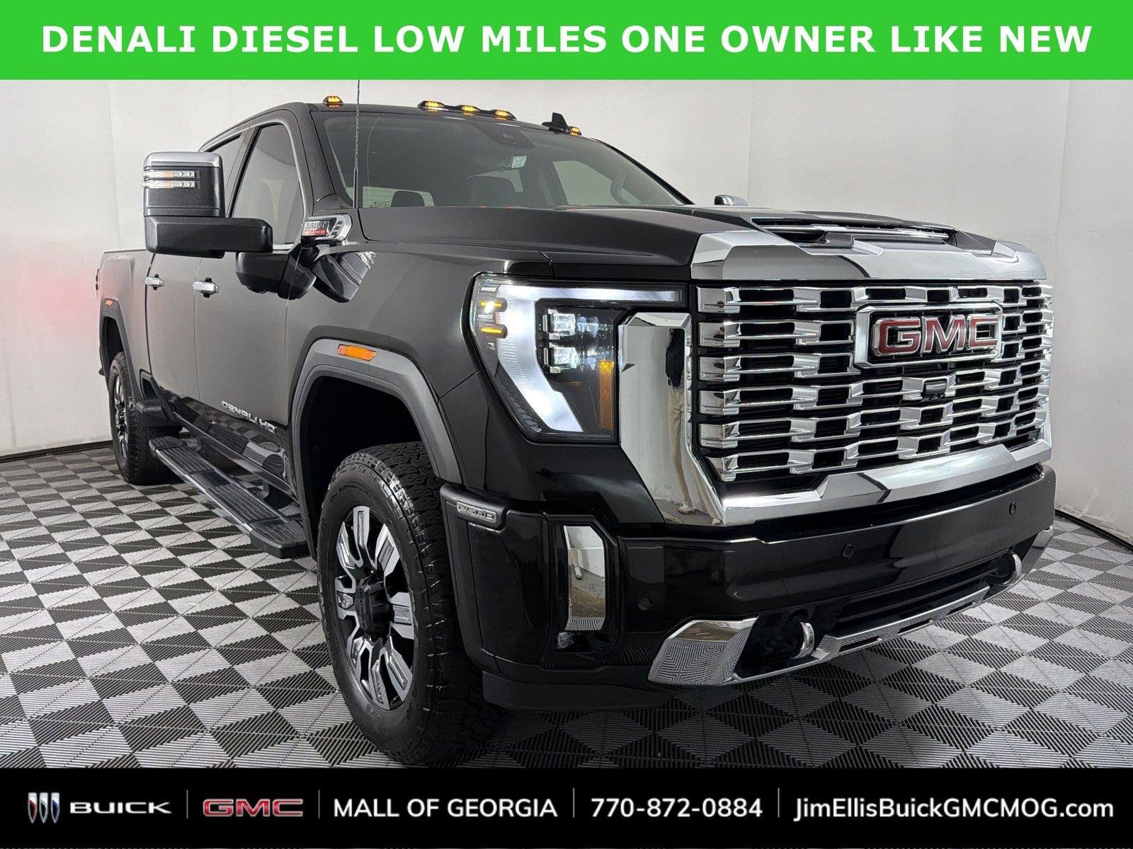 Used 2025 GMC Sierra 2500 Denali w/ Denali Reserve Package AWD/4WD image 1