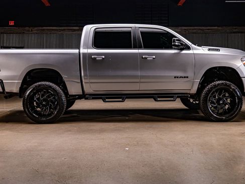 Used 2020 RAM 1500 Big Horn image 10