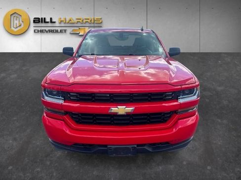 Used 2016 Chevrolet Silverado 1500 Custom w/ Custom Convenience Package AWD/4WD image 2