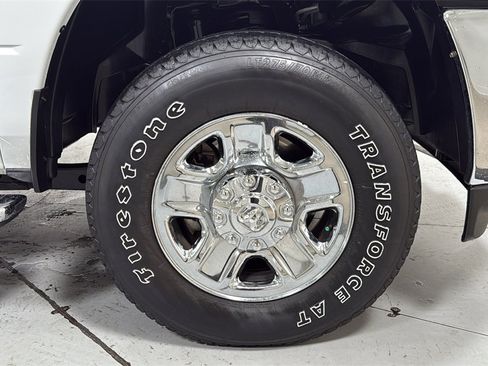 Used 2022 RAM 2500 Tradesman w/ Chrome Appearance Group image 21