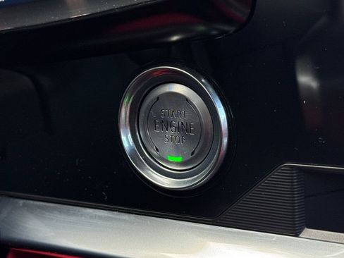 Certified 2021 Chevrolet Corvette Stingray Premium Cpe w/ Z51 Performance Package image 24