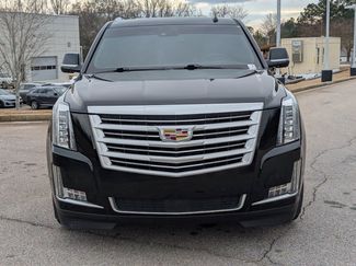 Used 2020 Cadillac Escalade Platinum video 2