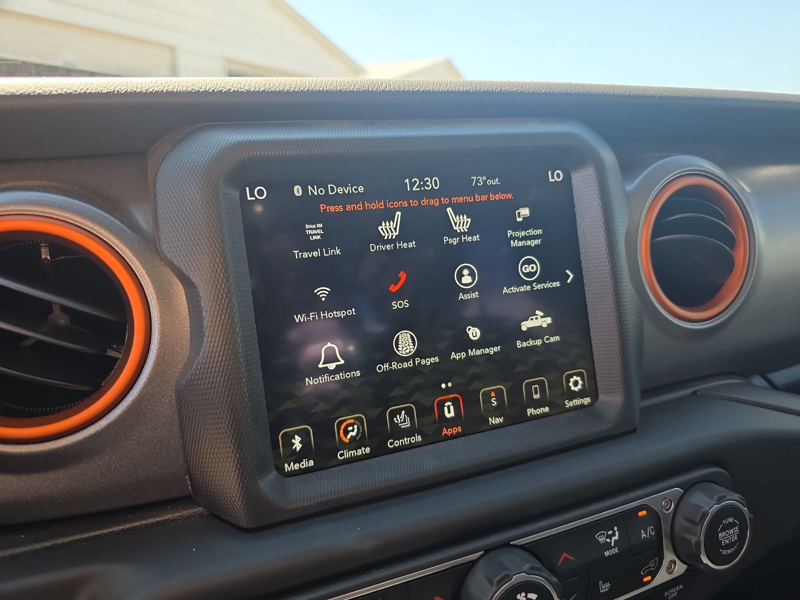 Used 2023 Jeep Gladiator Mojave w/ LED Lighting Group AWD/4WD image 18