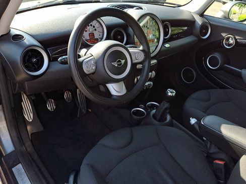 Used 2009 MINI Cooper S FWD image 12