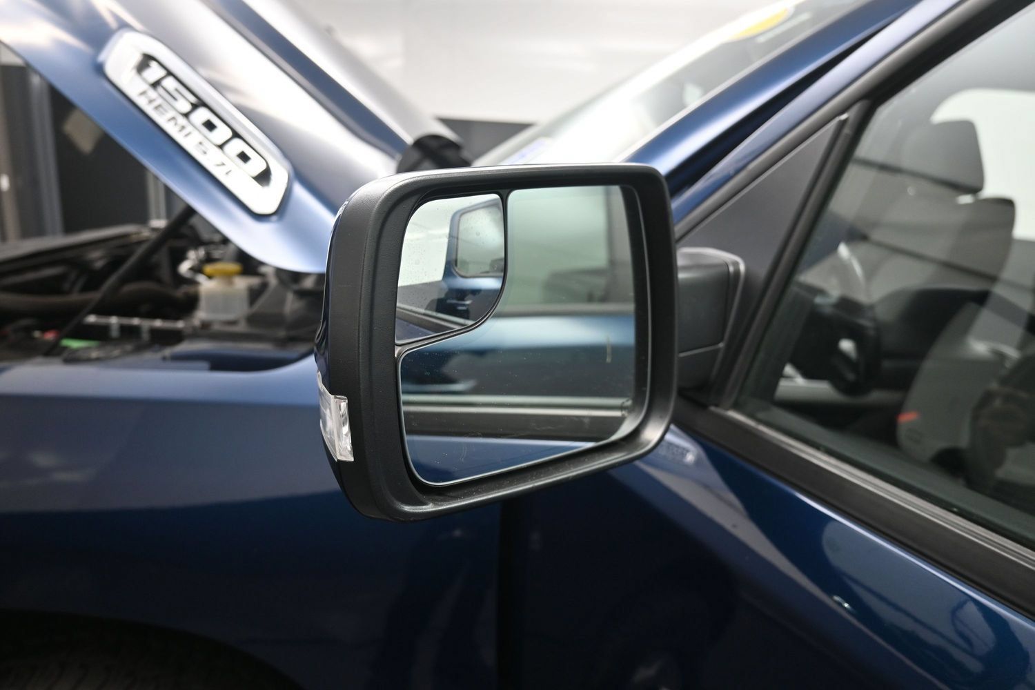 Used 2021 RAM 1500 Big Horn AWD/4WD image 18