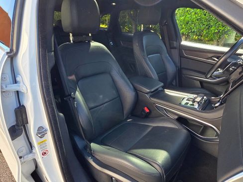 Used 2021 Jaguar F-PACE S image 44