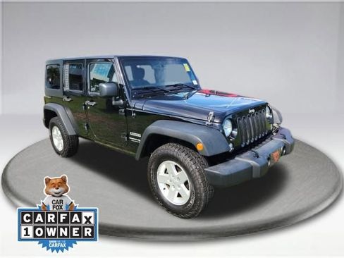 Used 2018 Jeep Wrangler Unlimited Sport S image 2
