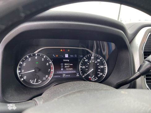 Used 2021 Nissan Titan SV w/ SV Convenience Package AWD/4WD image 19