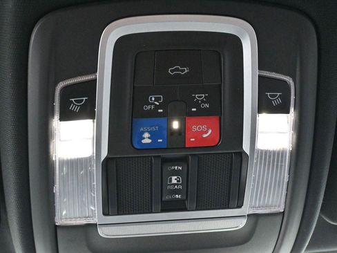 Used 2021 RAM 2500 Power Wagon AWD/4WD image 28