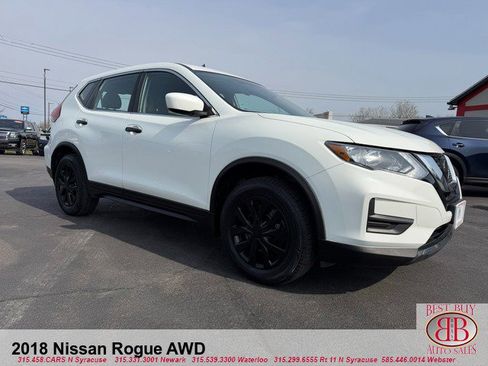 Used 2018 Nissan Rogue S AWD/4WD image 1