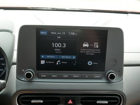Used 2023 Hyundai Kona SE AWD/4WD image 28