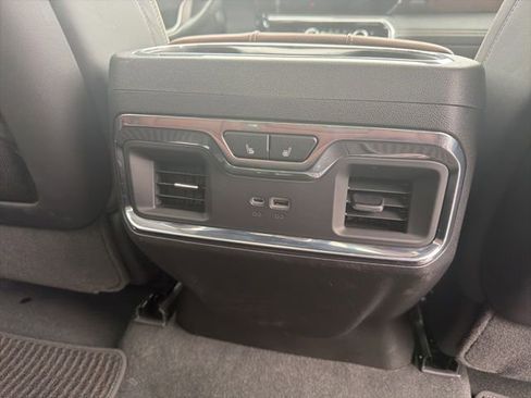 Used 2026 GMC Sierra 1500 Denali Ultimate AWD/4WD image 17