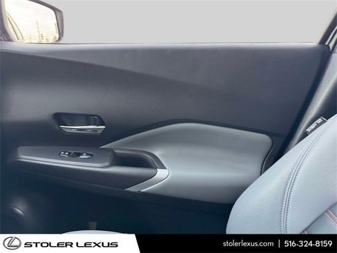 Used 2023 Nissan Kicks SR w/ SR Premium Package image 40