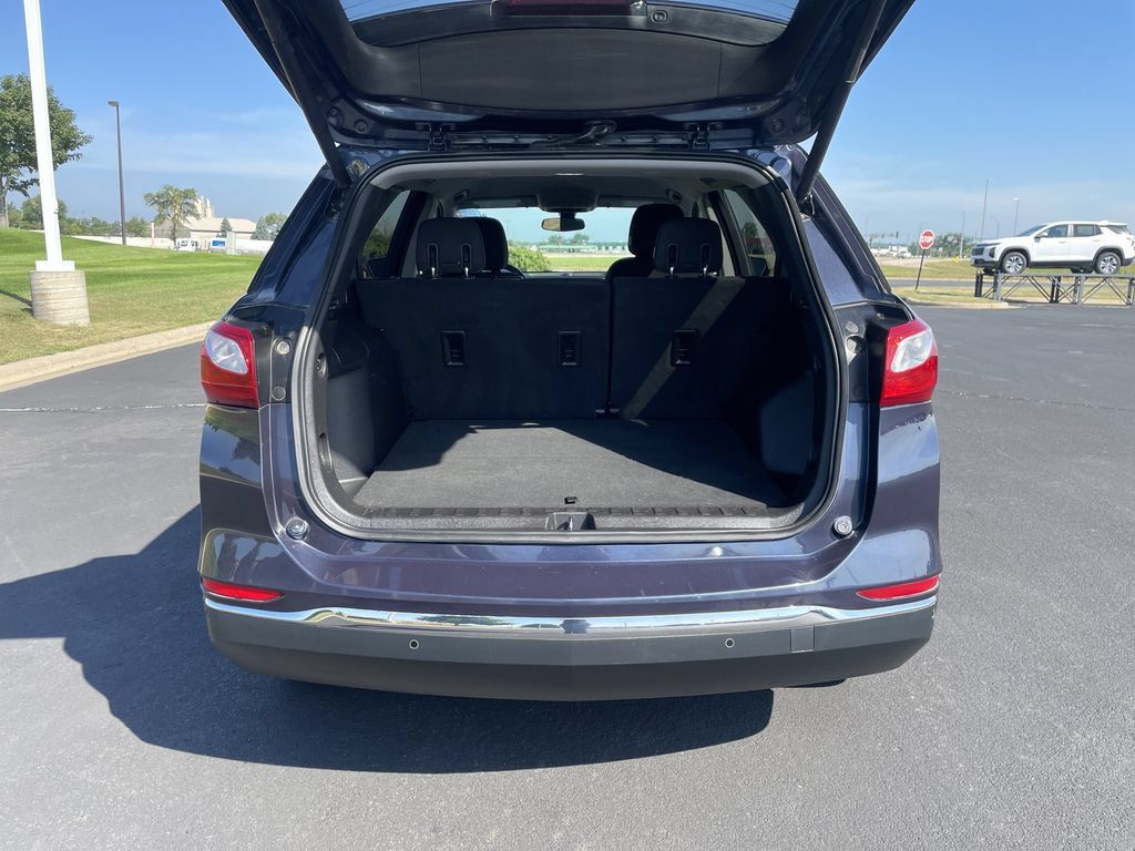 Used 2018 Chevrolet Equinox LT FWD image 22