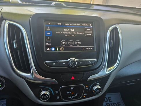 Used 2020 Chevrolet Equinox LS FWD image 34