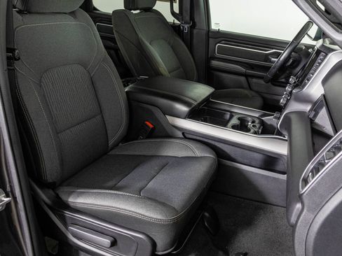 Used 2022 RAM 1500 Big Horn AWD/4WD image 46