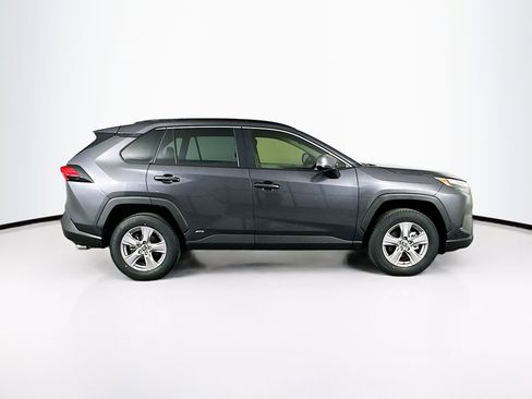 Used 2025 Toyota RAV4 XLE image 10