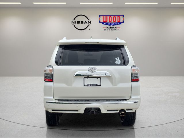 Used 2019 Toyota 4Runner Limited AWD/4WD image 3