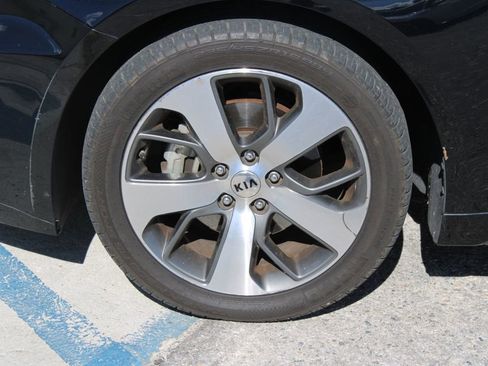 Used 2019 Kia Optima S w/ S Panoramic Sunroof Package image 8