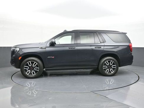 Used 2023 GMC Yukon AT4 w/ Technology Package image 9