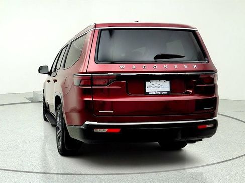 Used 2023 Jeep Wagoneer Series II w/ Rear Seat Video Group 1 AWD/4WD image 6