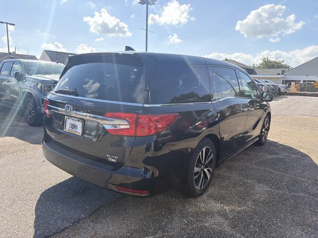 Used 2018 Honda Odyssey Elite image 6
