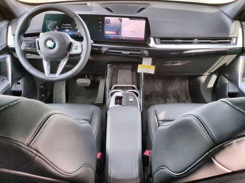 New 2026 BMW X1 xDrive28i AWD/4WD image 15