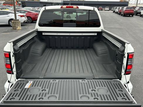 New 2026 Nissan Frontier SV w/ SV Convenience Package image 14