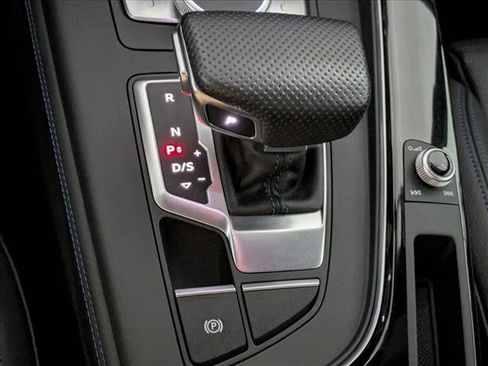 Used 2019 Audi A5 2.0T Premium Plus w/ Premium Plus image 12