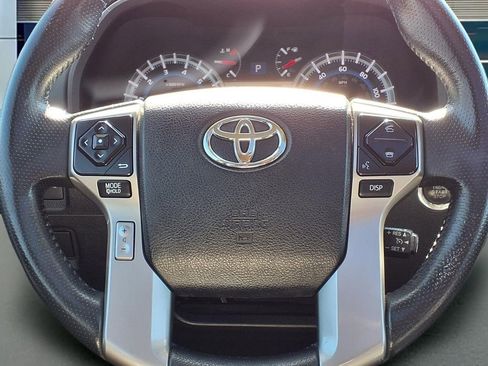 Used 2015 Toyota 4Runner Limited image 20