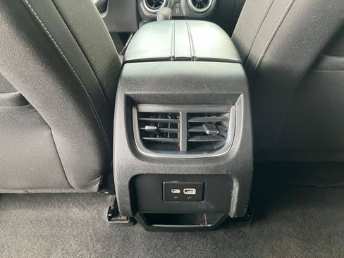 Used 2023 Chevrolet Blazer LT image 23