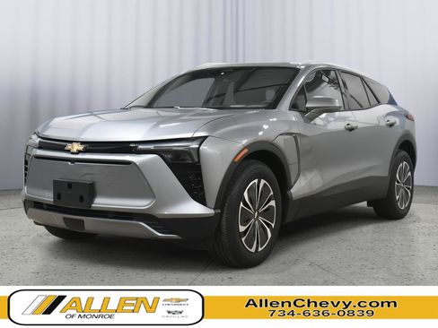 Used 2024 Chevrolet Blazer EV LT AWD/4WD image 1