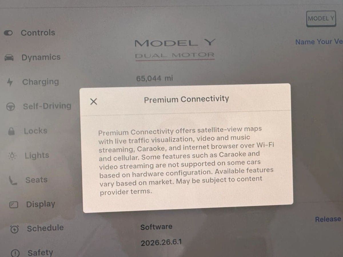 Used 2023 Tesla Model Y Performance AWD/4WD image 15