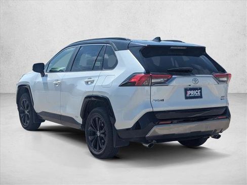 Used 2025 Toyota RAV4 XSE w/ Advanced Technology Package AWD/4WD image 7