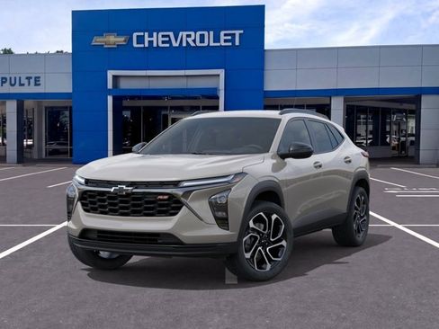 New 2026 Chevrolet Trax RS w/ Driver Confidence Package FWD image 6