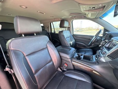 Used 2019 Chevrolet Tahoe LT image 23